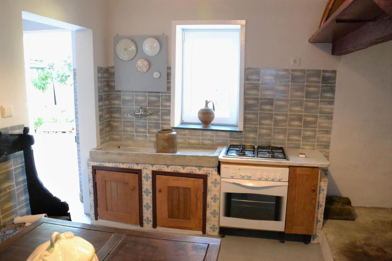 Alquerubim Quinta D'Avo Amelia Bed & Breakfast エクステリア 写真